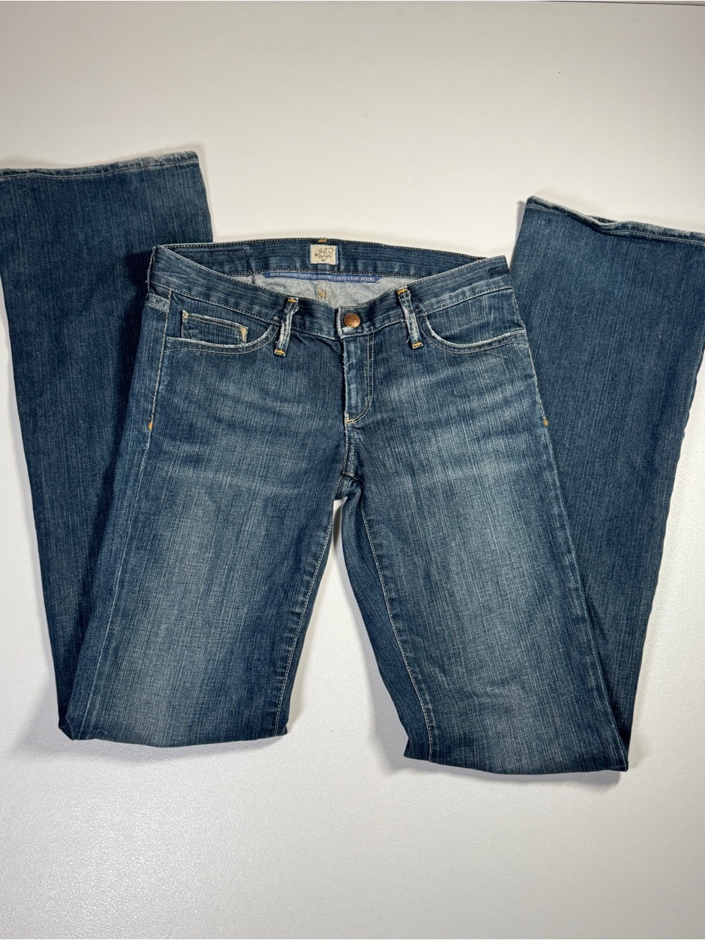 Goldsign Jeans Women’s Size 26 Flare Bootcut Blue Stretch Denim USA 30” Waist